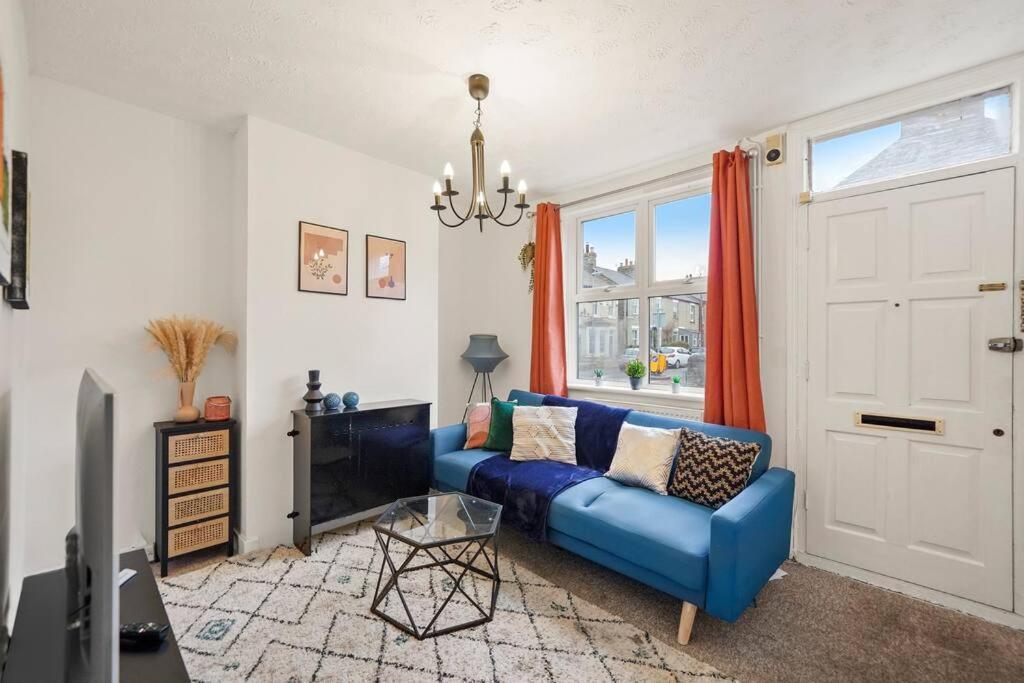 Aesthetic Cambridge Cottage Sleeps 5! Exterior foto